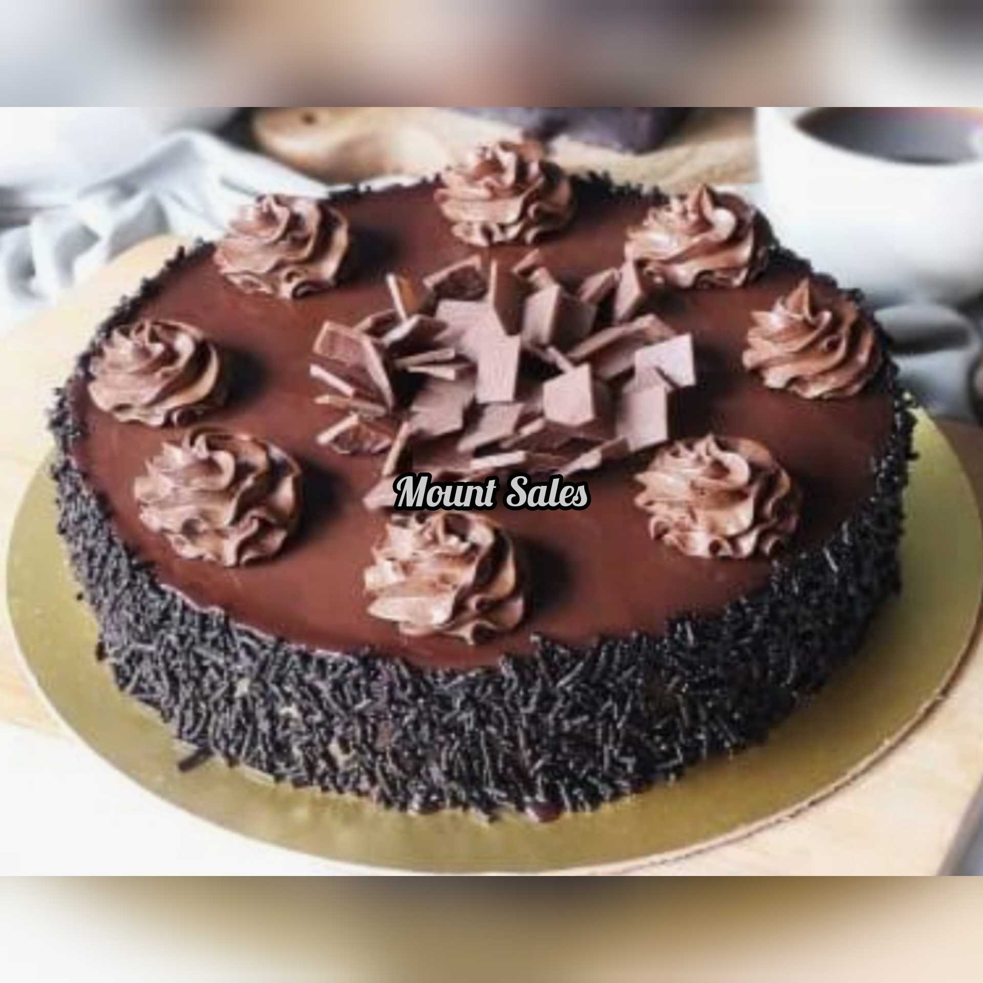 Premium RED N White Velvet Cake